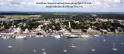 Historic Beaufort, NC. Arrow indicates Pecan Tree Inn.